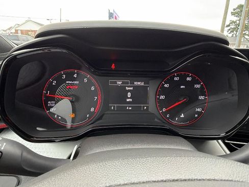 New 2026 Chevrolet Trax RS w/ Sunroof Package FWD image 24