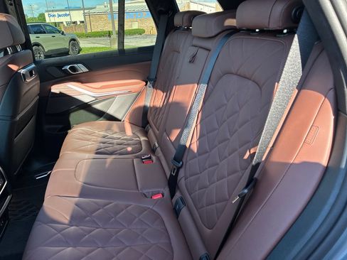 New 2026 BMW X5 xDrive50e w/ M Sport Package AWD/4WD image 19