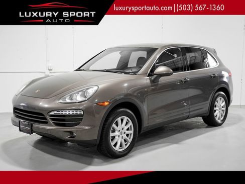 Used 2012 Porsche Cayenne Base image 1