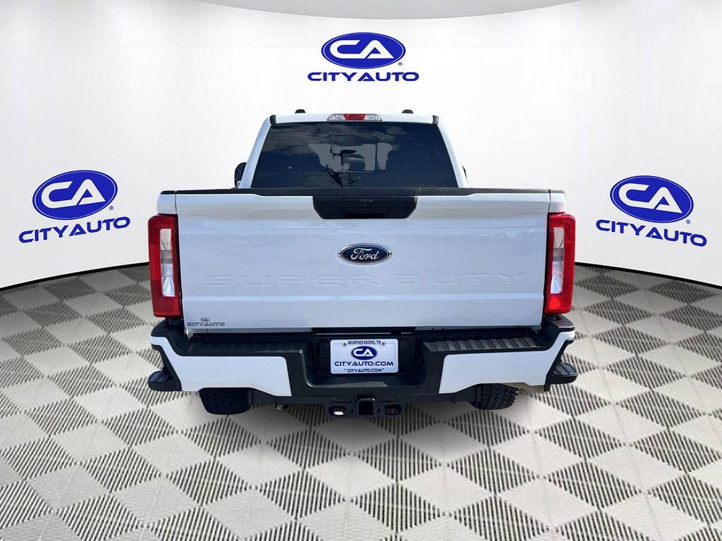 Used 2026 Ford F250 XL w/ STX Appearance Package AWD/4WD image 4