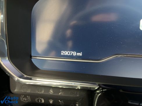 Used 2023 GMC Sierra 1500 SLT w/ SLT Premium Package image 13