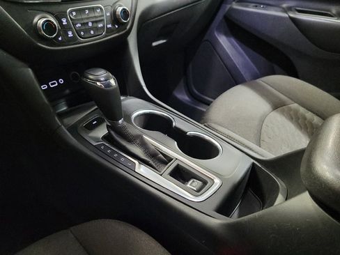 Used 2020 Chevrolet Equinox LT AWD/4WD image 26