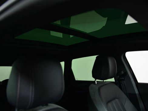 Certified 2024 Audi Q4 e-tron Prestige w/ Black Optic Package image 14