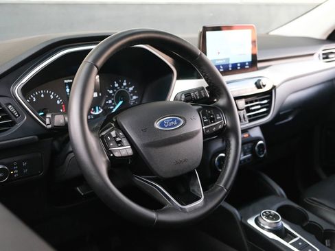 Used 2022 Ford Escape SEL image 23