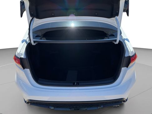 Used 2022 Toyota Corolla SE FWD image 19