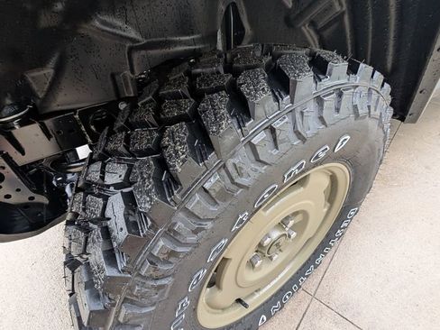 New 2026 Jeep Gladiator Sport AWD/4WD image 43