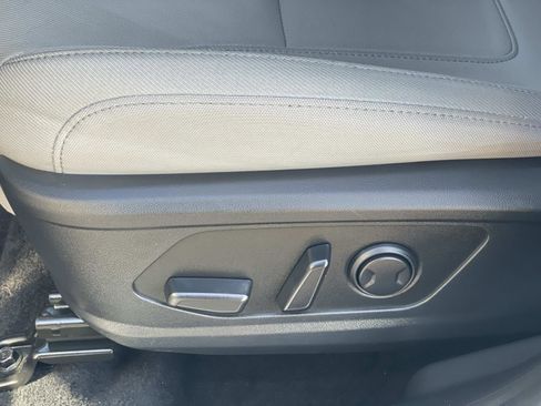 Certified 2025 Hyundai Tucson SEL image 21