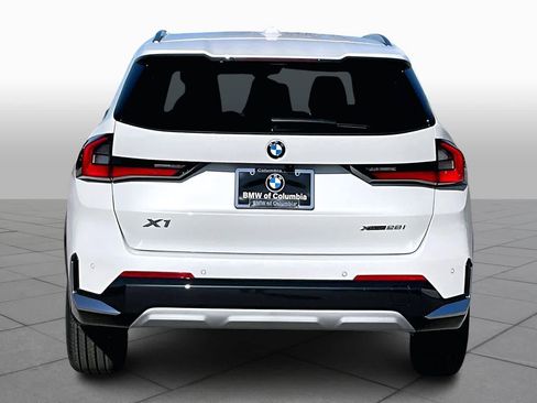 New 2026 BMW X1 xDrive28i w/ Convenience Package image 4