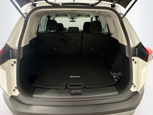 Used 2023 Nissan Rogue S AWD/4WD image 29