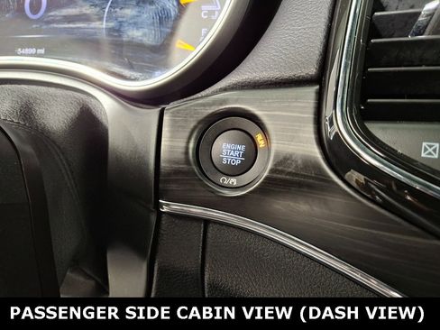 Used 2021 Jeep Grand Cherokee Limited image 16