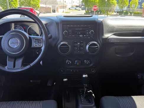 Used 2011 Jeep Wrangler Unlimited Sport AWD/4WD image 22