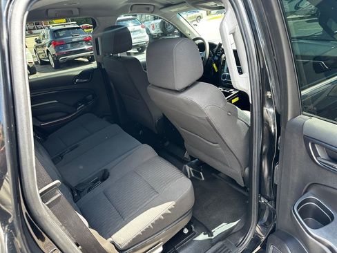 Used 2020 Chevrolet Tahoe 4WD w/ Remote Keyless Entry Package image 10