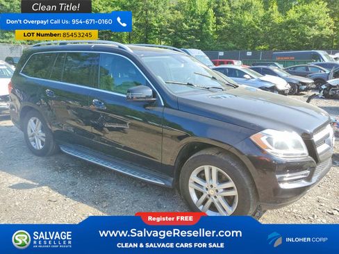 Used 2014 Mercedes-Benz GL 450 4MATIC w/ Lane Tracking Package image 5