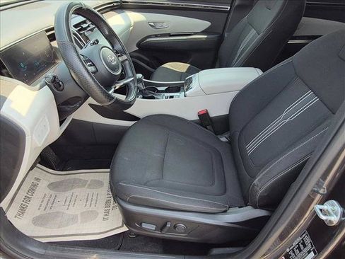 Certified 2022 Hyundai Tucson SEL w/ Convenience Package FWD image 16