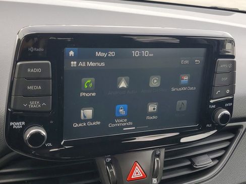 Used 2018 Hyundai Elantra GT FWD image 20