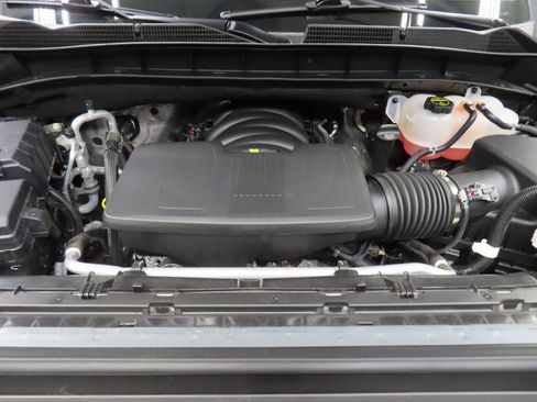 Used 2025 GMC Sierra 1500 SLE image 23