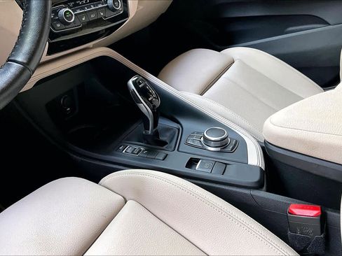 Used 2020 BMW X1 sDrive28i w/ Convenience Package FWD image 16