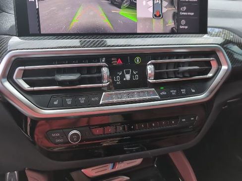 Used 2023 BMW X4 M40i w/ Premium Package image 18
