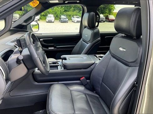 Used 2025 Ford Expedition Max Platinum w/ Stealth Performance Package AWD/4WD image 24
