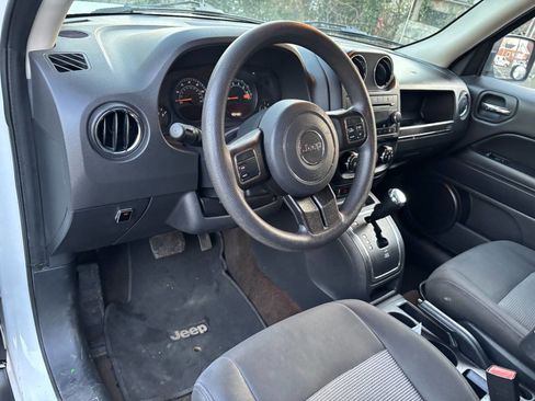Used 2015 Jeep Patriot Sport w/ Power Value Group image 17