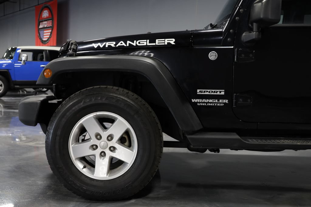 Used 2014 Jeep Wrangler Unlimited Sport w/ Quick Order Package 24S AWD/4WD image 28