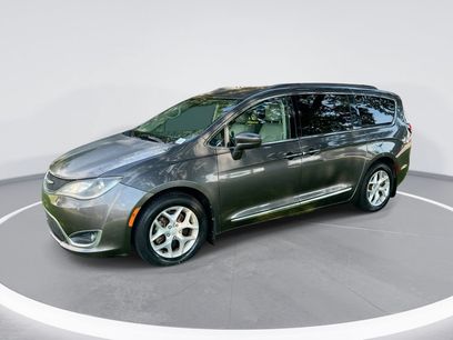 Used 2017 Chrysler Pacifica Touring-L w/ Tire & Wheel Group