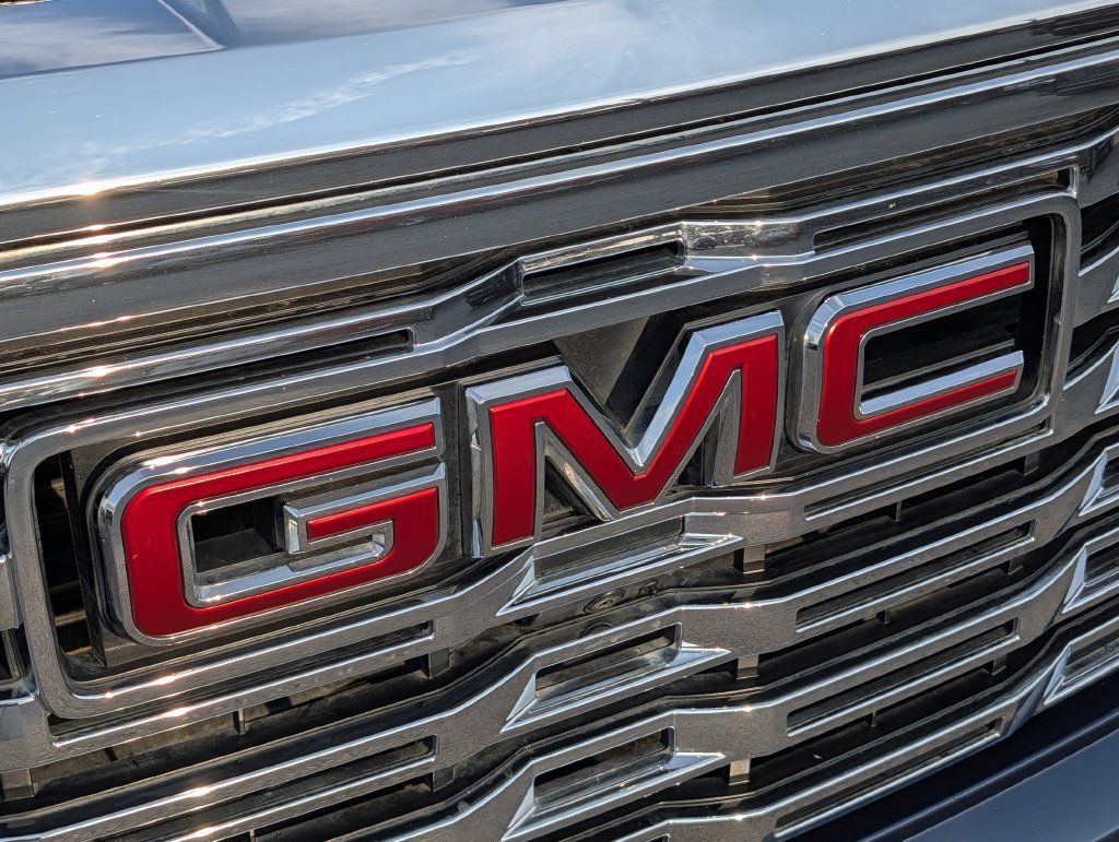 Used 2023 GMC Sierra 1500 Denali w/ Denali Reserve Package AWD/4WD image 36