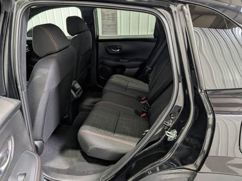 Used 2025 Honda HR-V Sport image 9