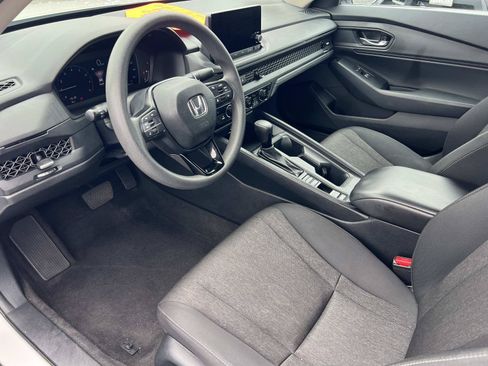 Used 2024 Honda Accord EX image 5