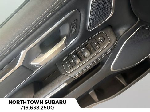 Used 2019 RAM 1500 Laramie AWD/4WD image 19