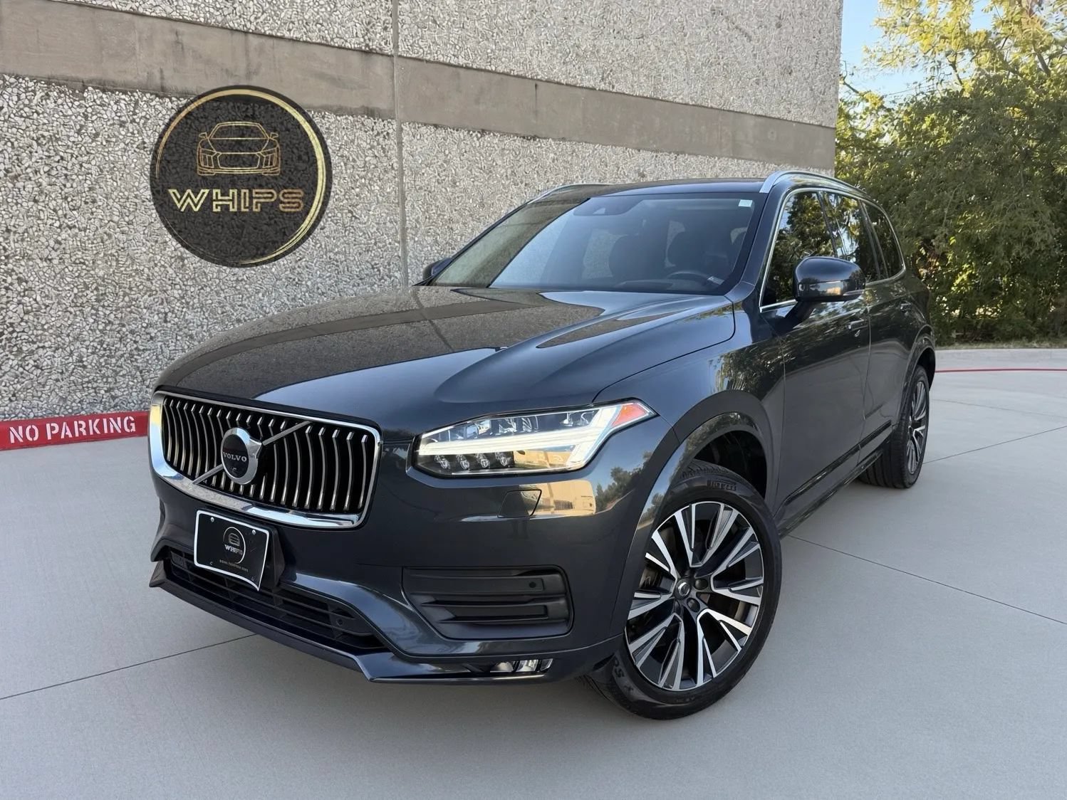 Used 2022 Volvo XC90 T5 Momentum w/ Advanced Package AWD/4WD image 1