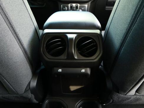 New 2026 Jeep Gladiator Sport AWD/4WD image 28