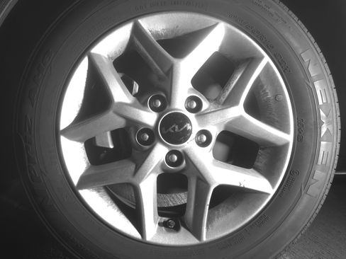 Used 2025 Kia Soul LX w/ LX Technology Package image 12