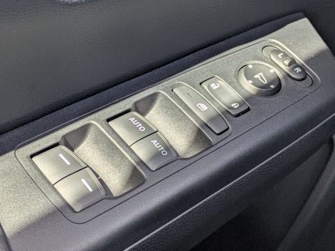 Used 2024 Honda CR-V Sport image 22