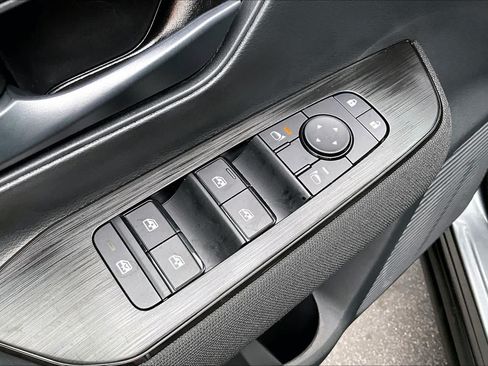 New 2026 Nissan Kicks S FWD image 19