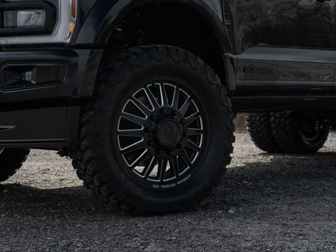 Used 2026 Ford F450 Lariat AWD/4WD image 7
