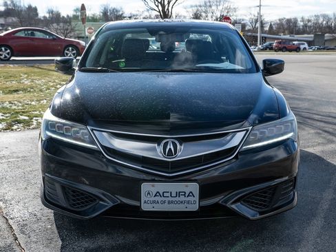 Certified 2018 Acura ILX w/ Premium Package image 4