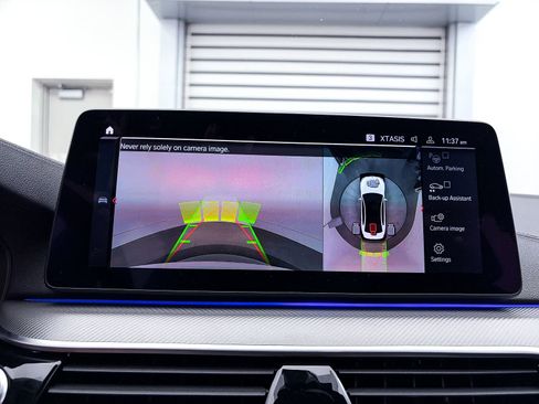 Used 2023 BMW M5 w/ Executive Package image 8