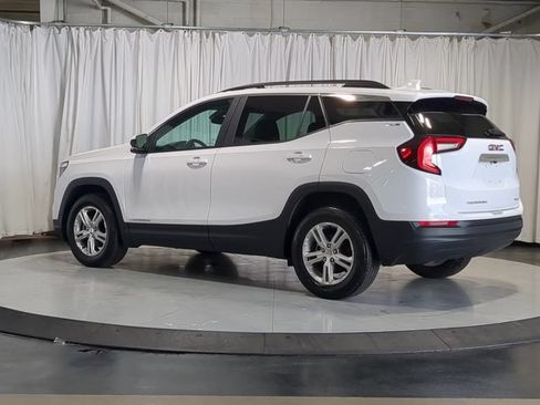 Used 2023 GMC Terrain SLE w/ Driver Convenience Package AWD/4WD image 6