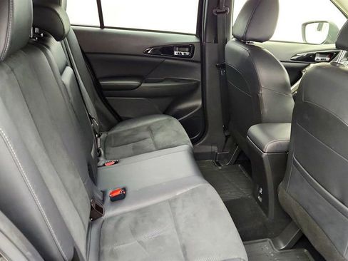 Used 2022 Mitsubishi Eclipse Cross SE image 27