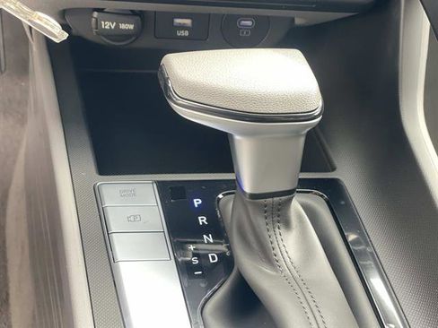 New 2026 Hyundai Elantra SE FWD image 15