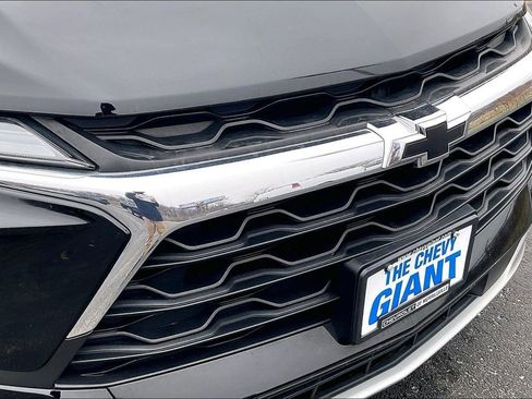 Used 2024 Chevrolet Blazer LT image 33