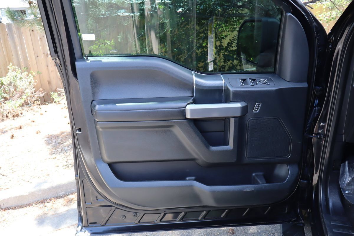 Used 2020 Ford F150 XLT w/ Equipment Group 302A Luxury AWD/4WD image 21