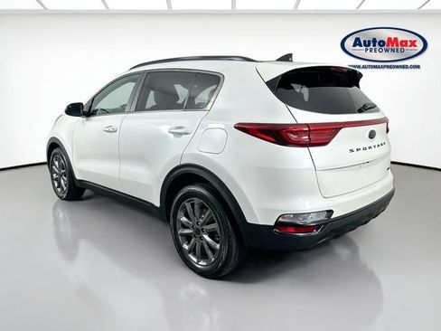 Used 2021 Kia Sportage S w/ S AWD Premium Package image 6