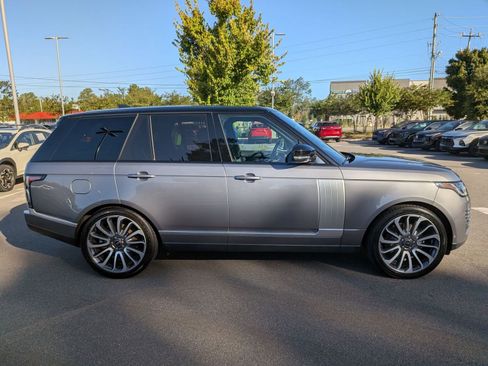 Used 2021 Land Rover Range Rover Westminster Edition image 2