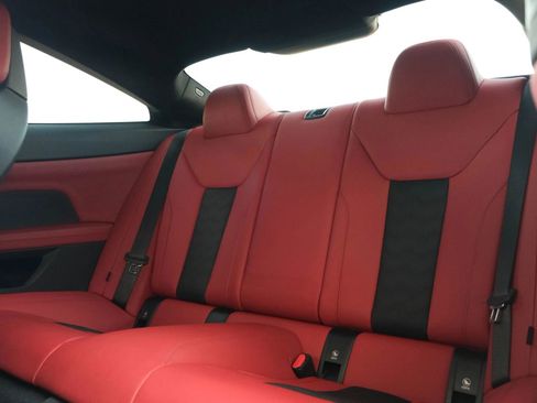 Used 2021 BMW M4 Coupe w/ Executive Package image 27