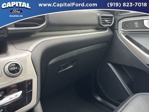 Certified 2023 Ford Explorer XLT w/ Equipment Group 202A image 27