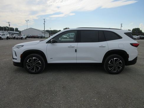 New 2026 Buick Enclave Sport Touring image 9