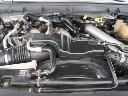 Used 2013 Ford F350 Lariat w/ Lariat Interior Pkg AWD/4WD image 31