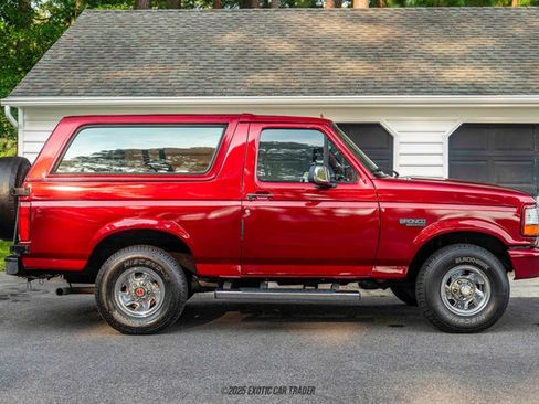 Used 1995 Ford Bronco XLT image 9